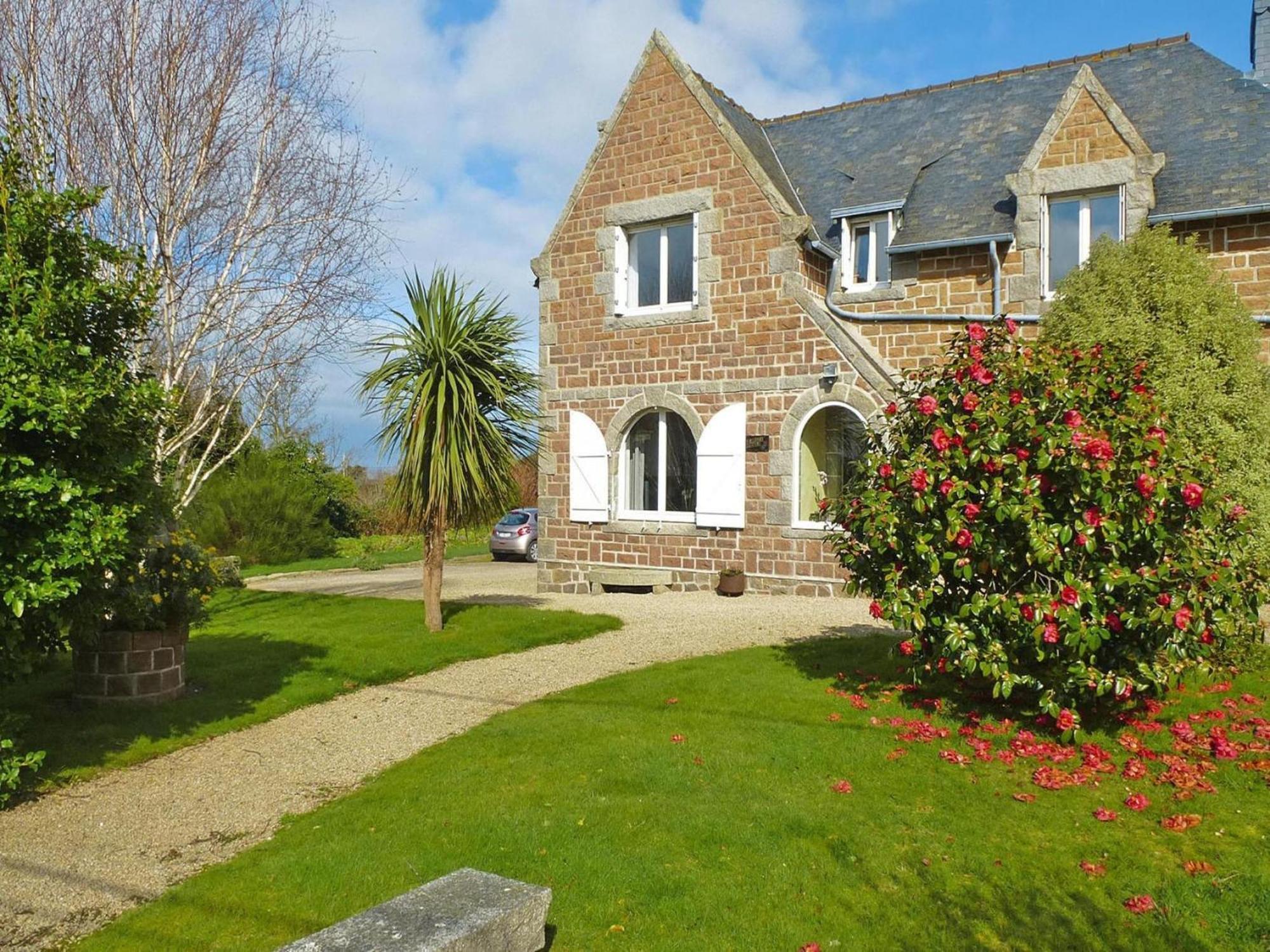 Holiday Home In A Quiet Location Near The Coast 플뢰뮈르보두 외부 사진